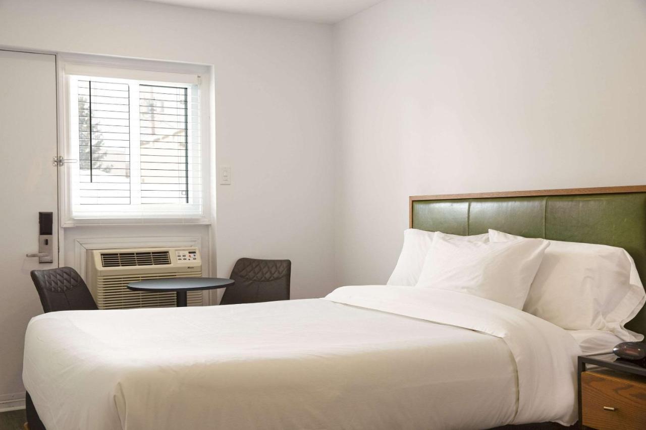 Econo Lodge Inn & Suites Montmagny Dış mekan fotoğraf