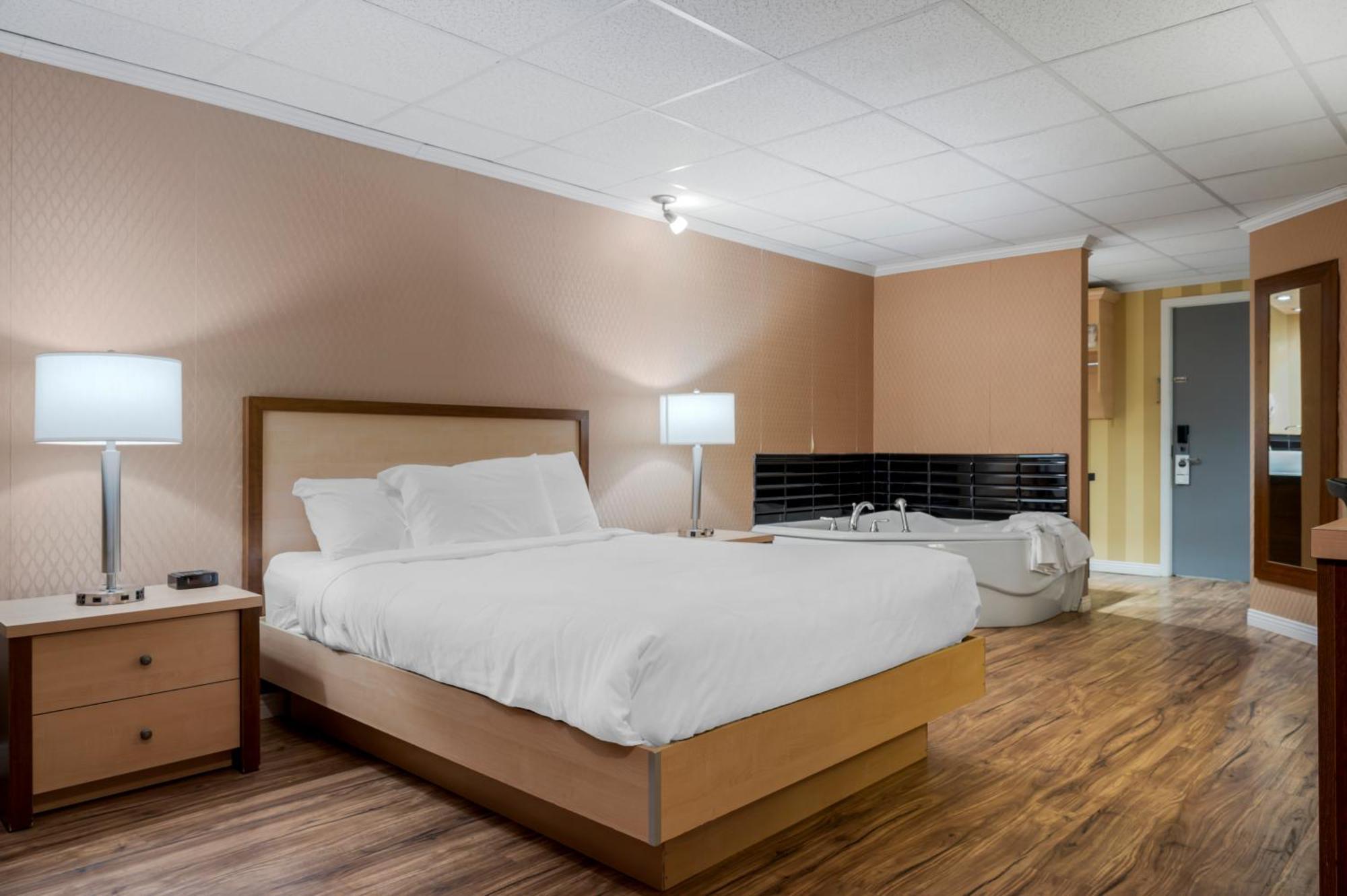 Econo Lodge Inn & Suites Montmagny Dış mekan fotoğraf