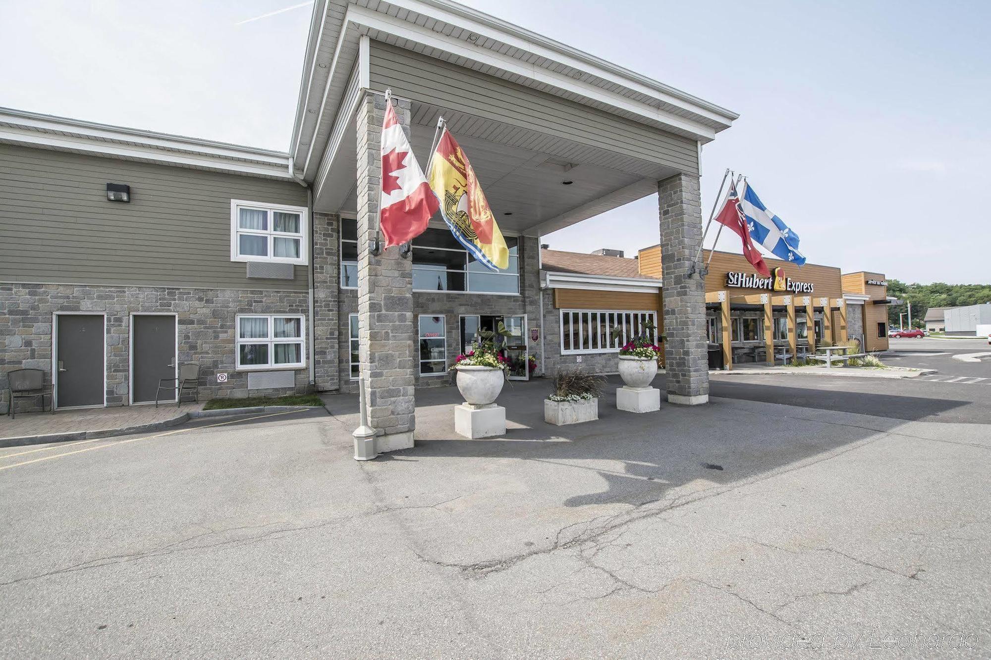 Econo Lodge Inn & Suites Montmagny Dış mekan fotoğraf